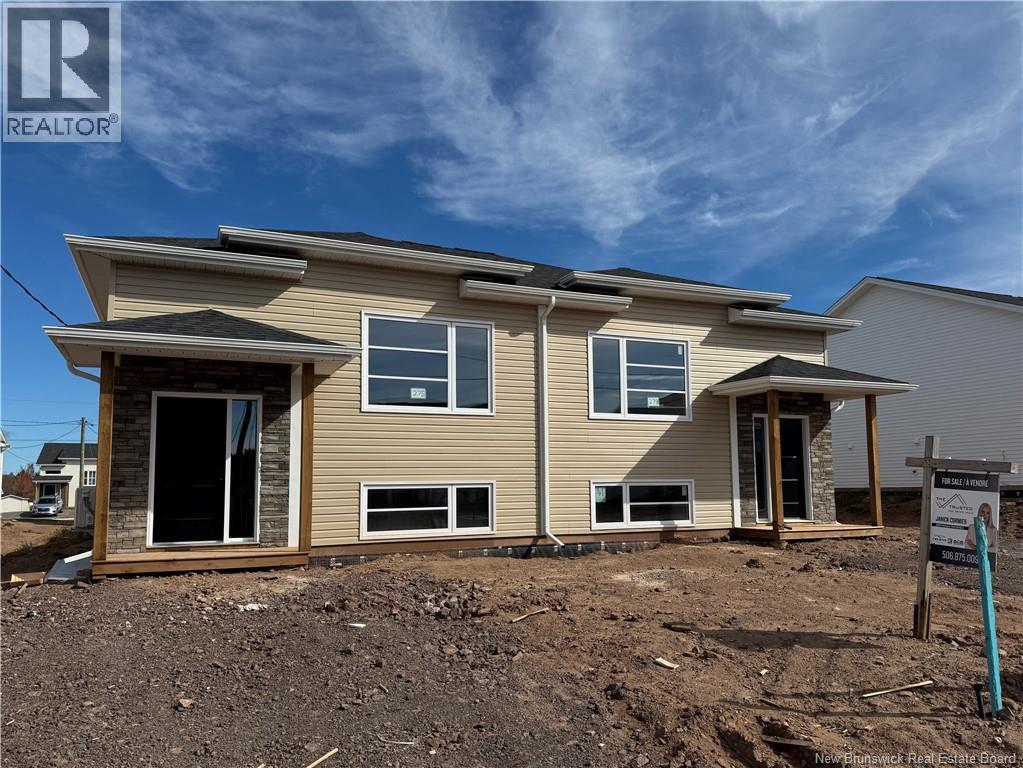275 Maccoun St, Moncton, NB E1K 0A1