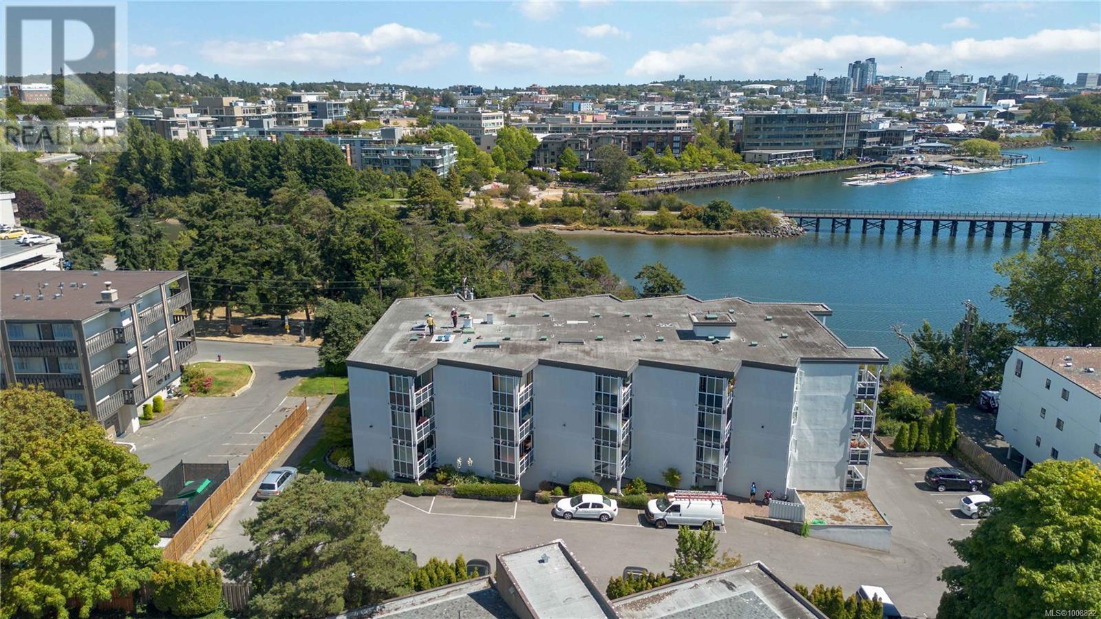 2930 Washington Ave Unit 236 Ave, Victoria, BC V9A 1P5