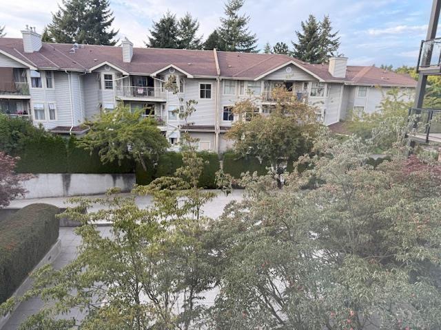 10707 139 Street Unit 301, Surrey, BC V3T 0B2