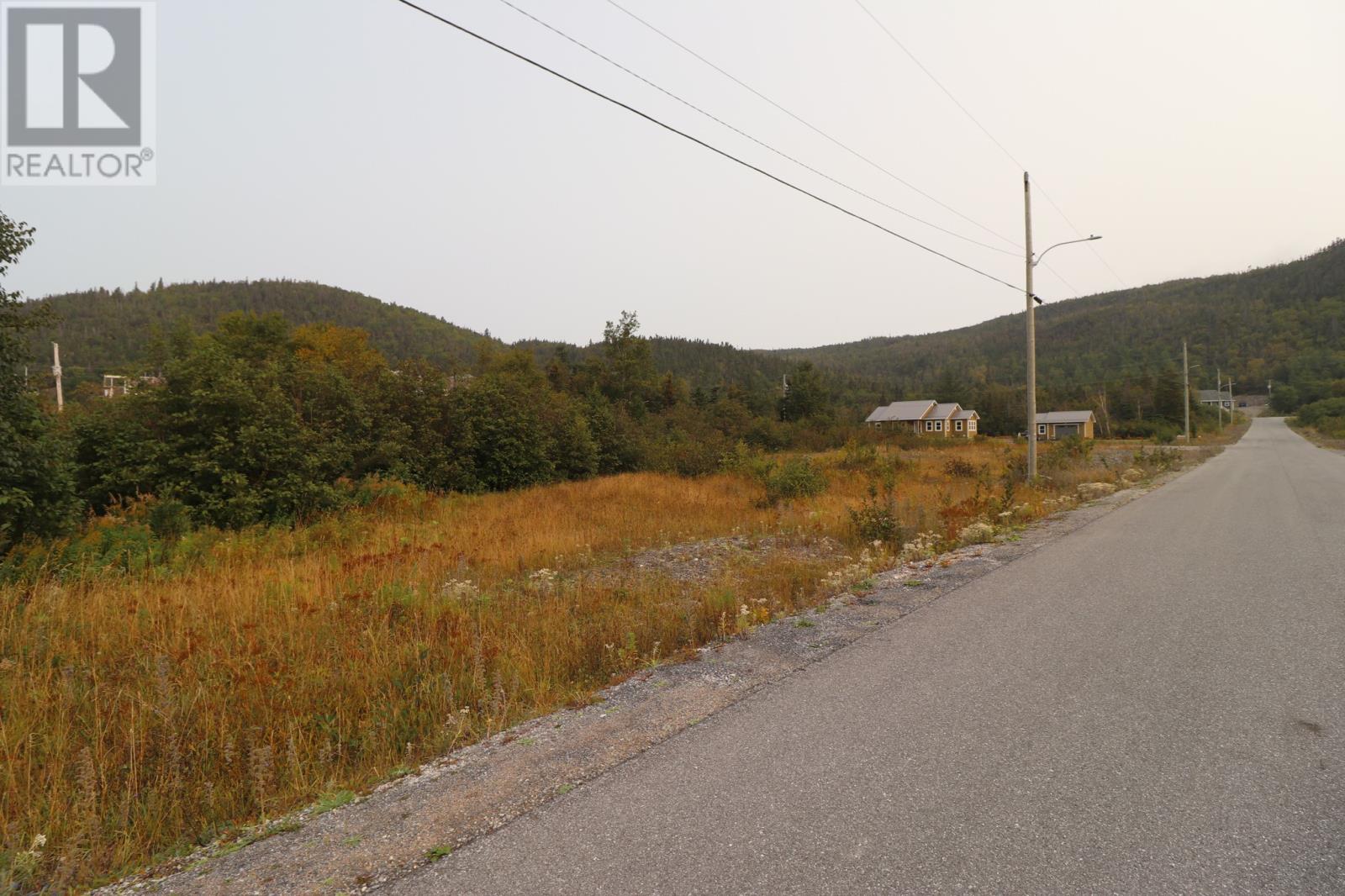 7 Hollands Memorial Dr, Norris Point, NL A0K 3V0