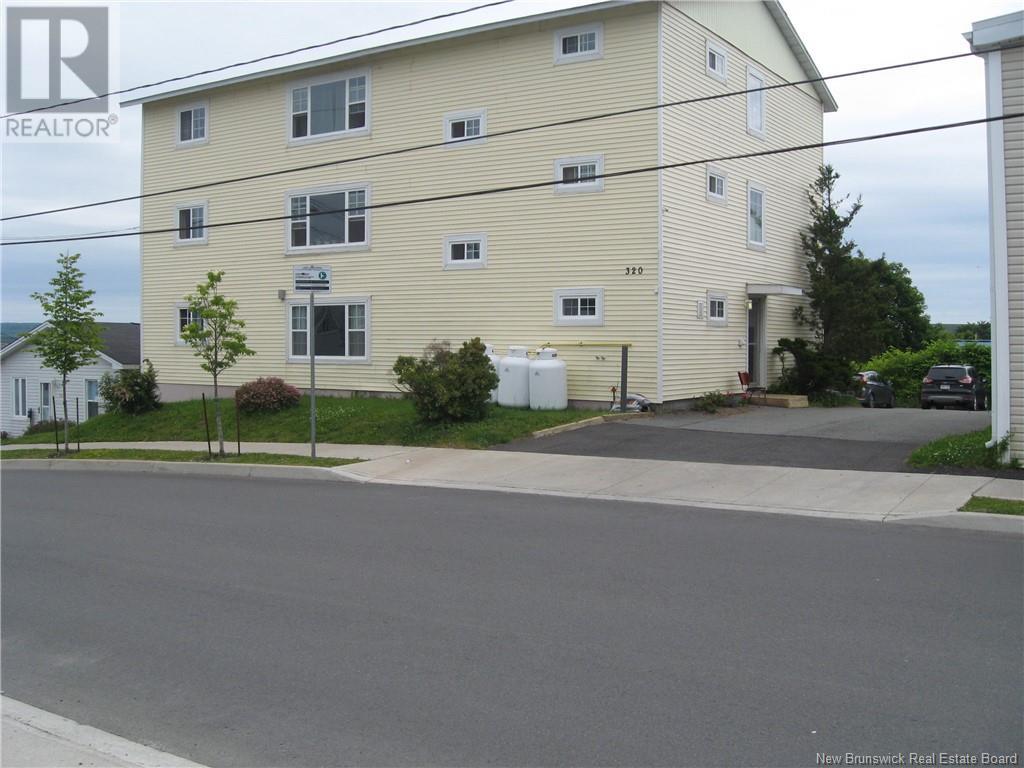 318-320 Duke St, Saint John, NB E2L 1P5