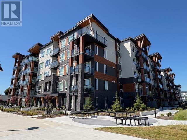 12109 223 Street Unit 430, Maple Ridge, BC V2X 5Y6