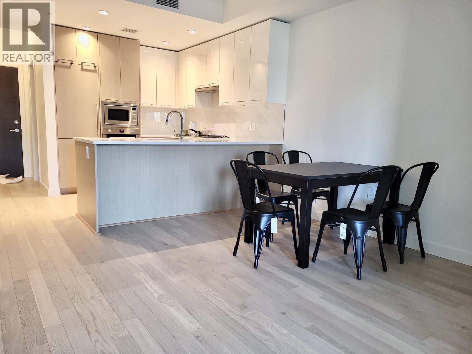 4033 May Drive Unit 221, Richmond, BC V6X 0T3