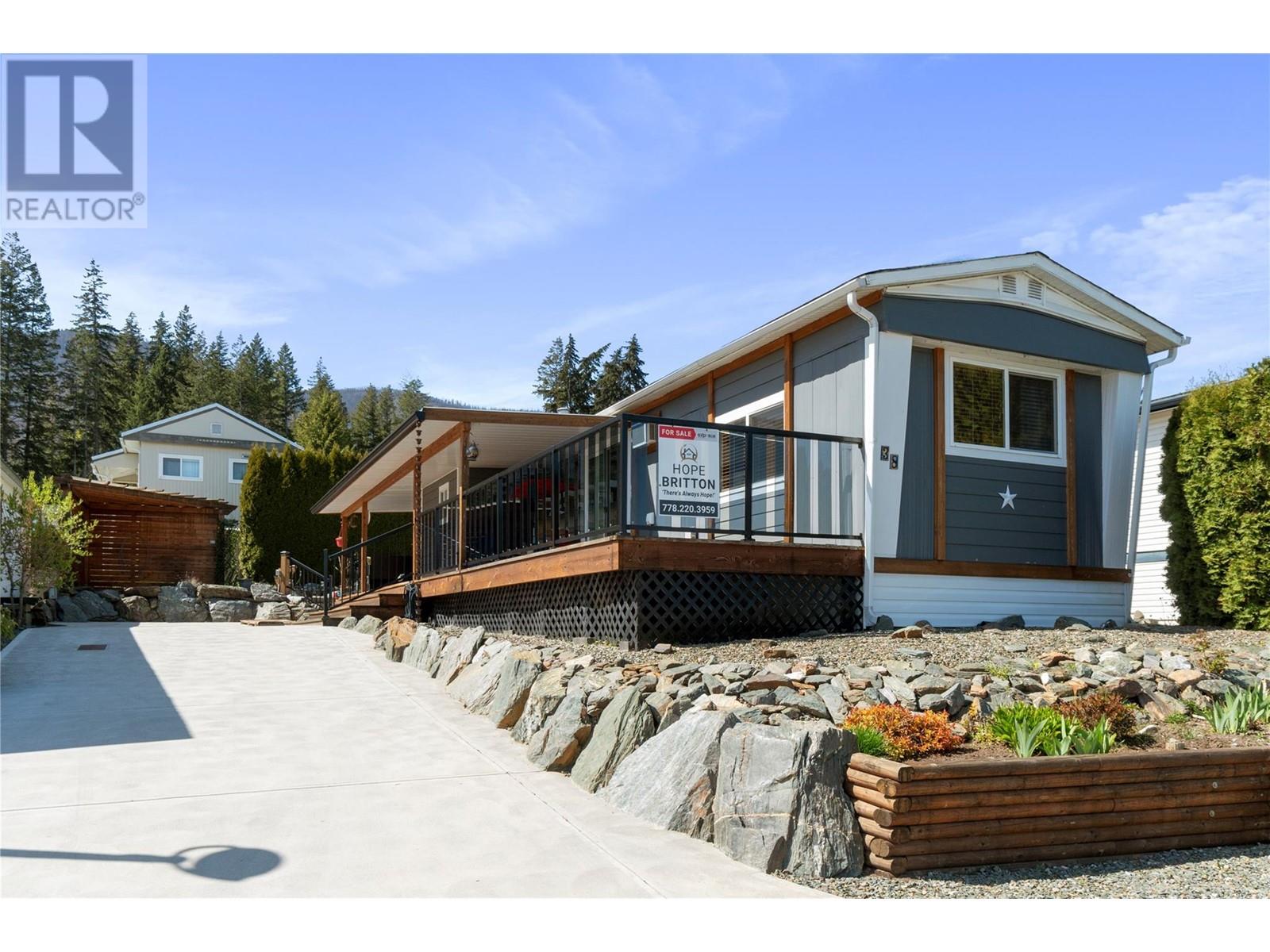 2932 Buckley Road Unit 38, Sorrento, BC V0E 2W0