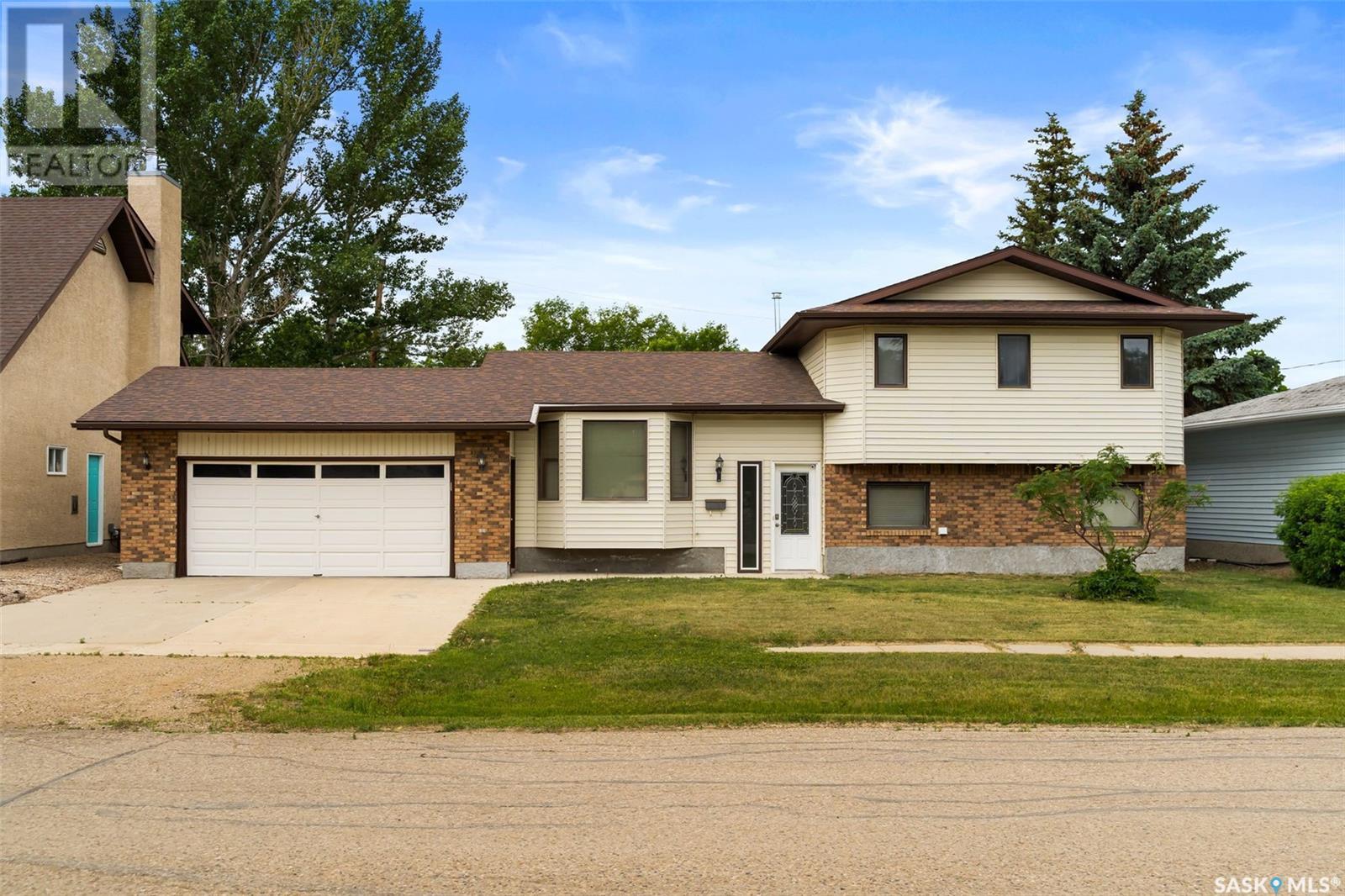 125 Solberg St, Milestone, SK S0G 3L0