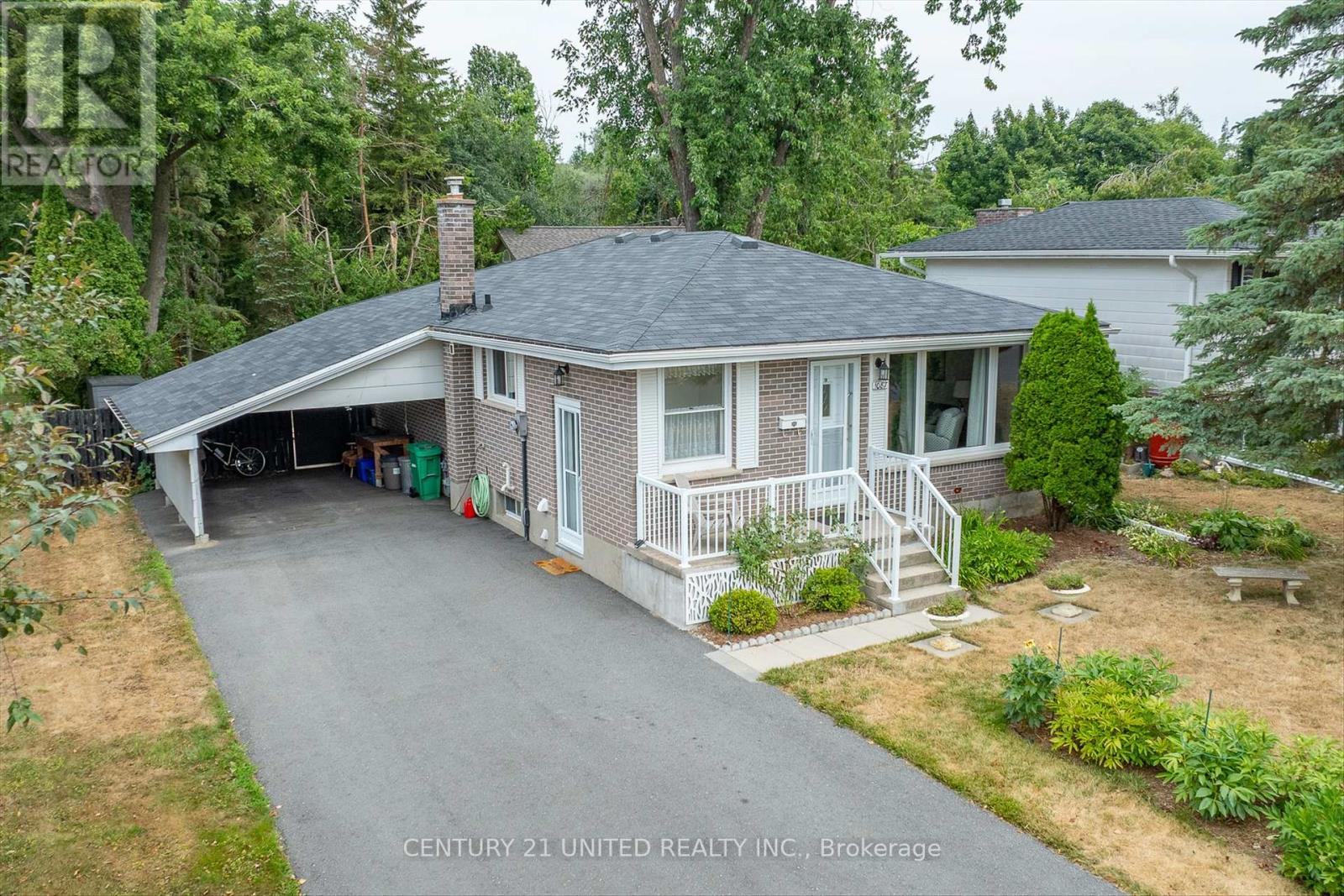 1087 Barnardo Ave Ward 5 Ave, Peterborough, ON K9H 5W9