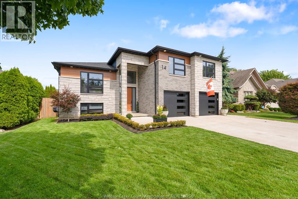 14 Primrose Dr, Kingsville, ON N9Y 0A3