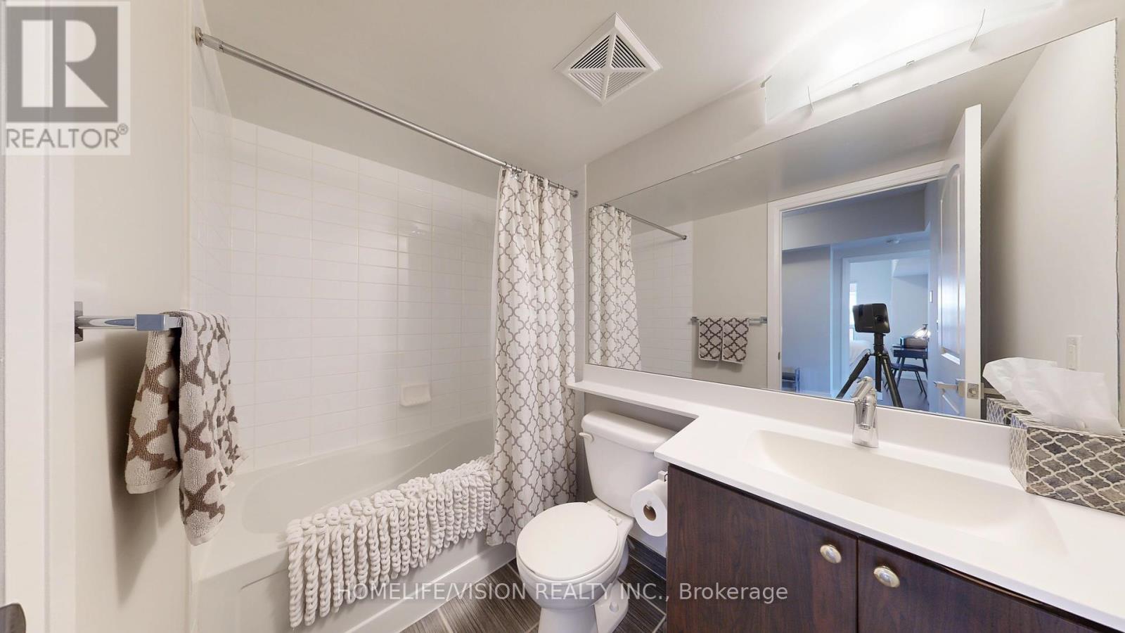 1504 1060 Sheppard Ave W, Toronto, ON M3J 0G7