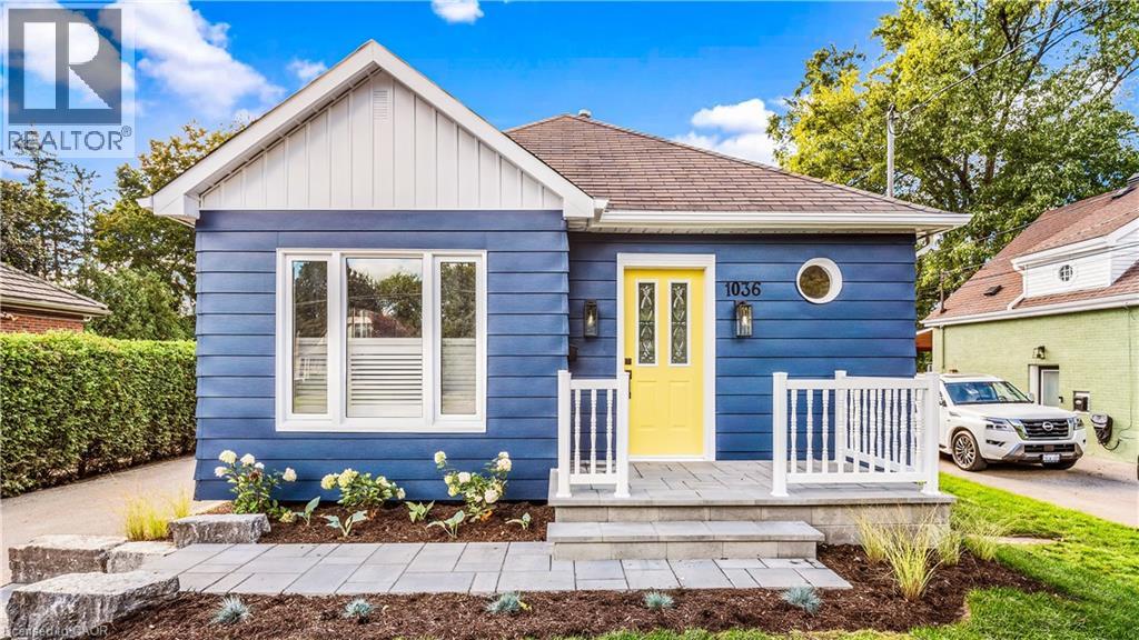 1036 Cedarwood Pl, Burlington, ON L7T 3J3