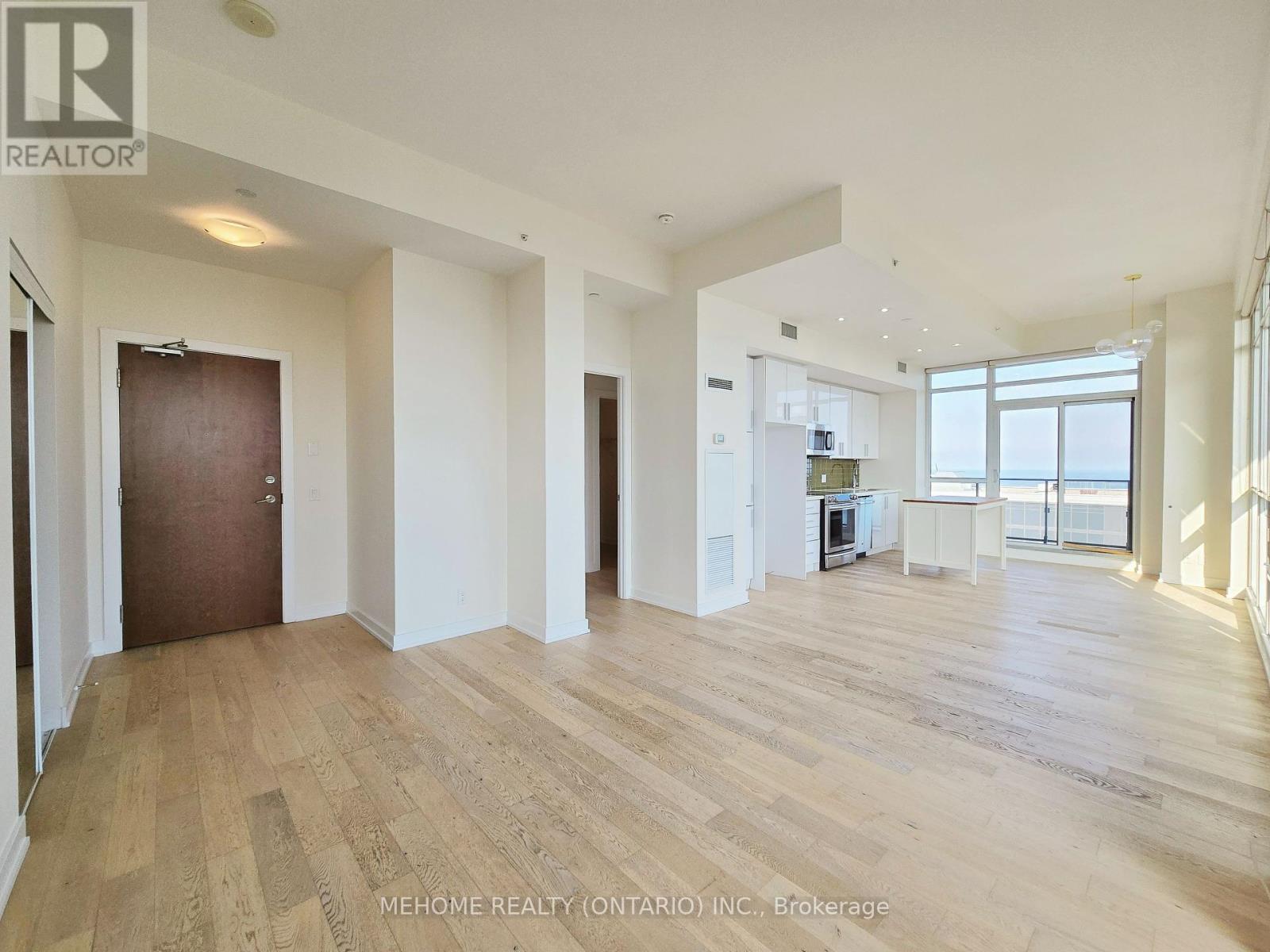 2220 Lake Shore Blvd W, Toronto, ON M8V 0C1