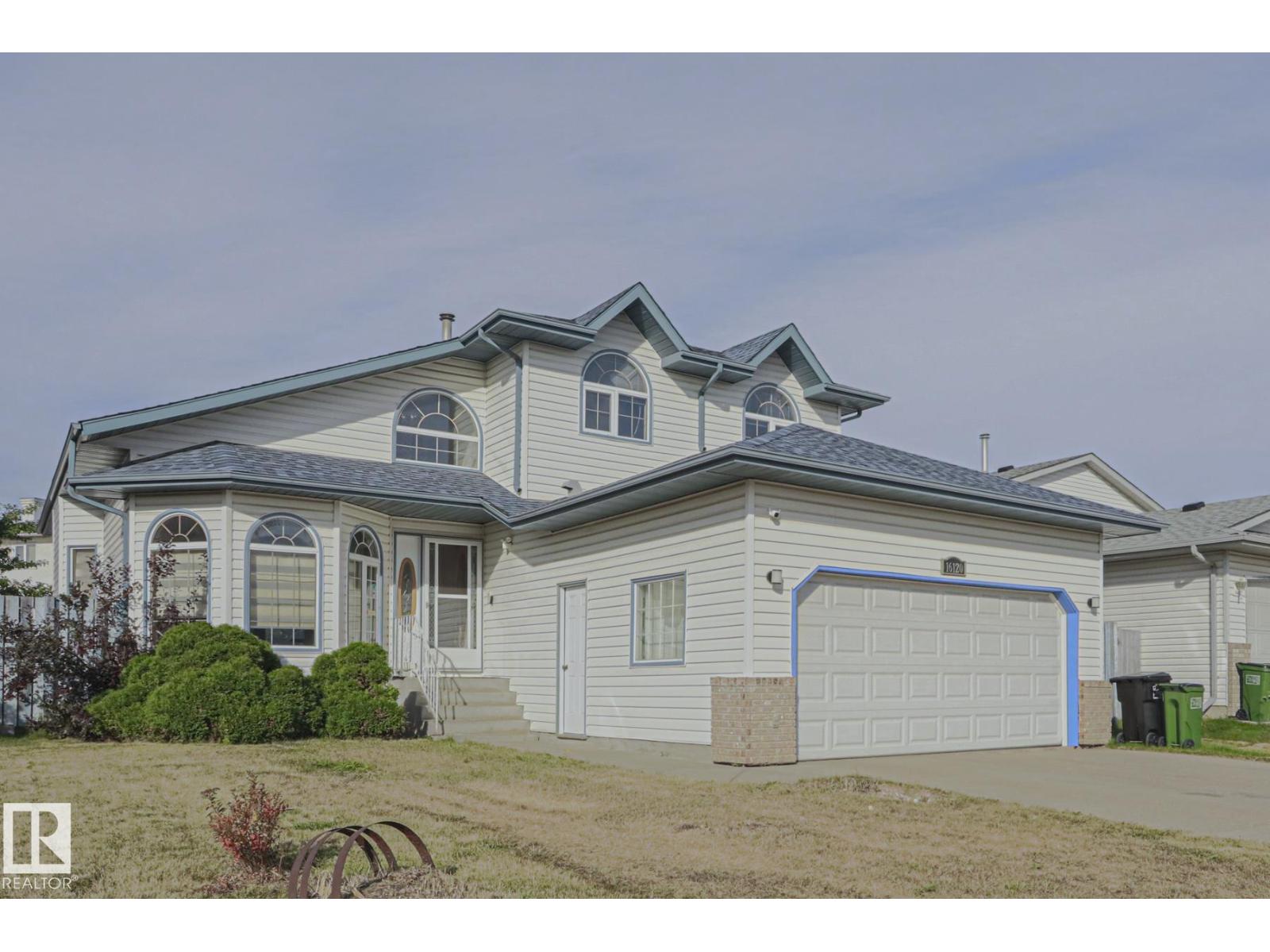 57 St Nw Unit 16120 #a, Edmonton, AB T5Y 2T1