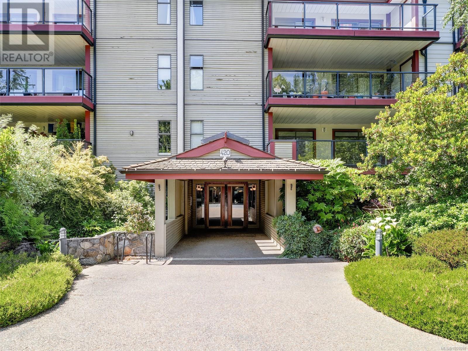 420 Parry St Unit 403 St, Victoria, BC V8V 2H7