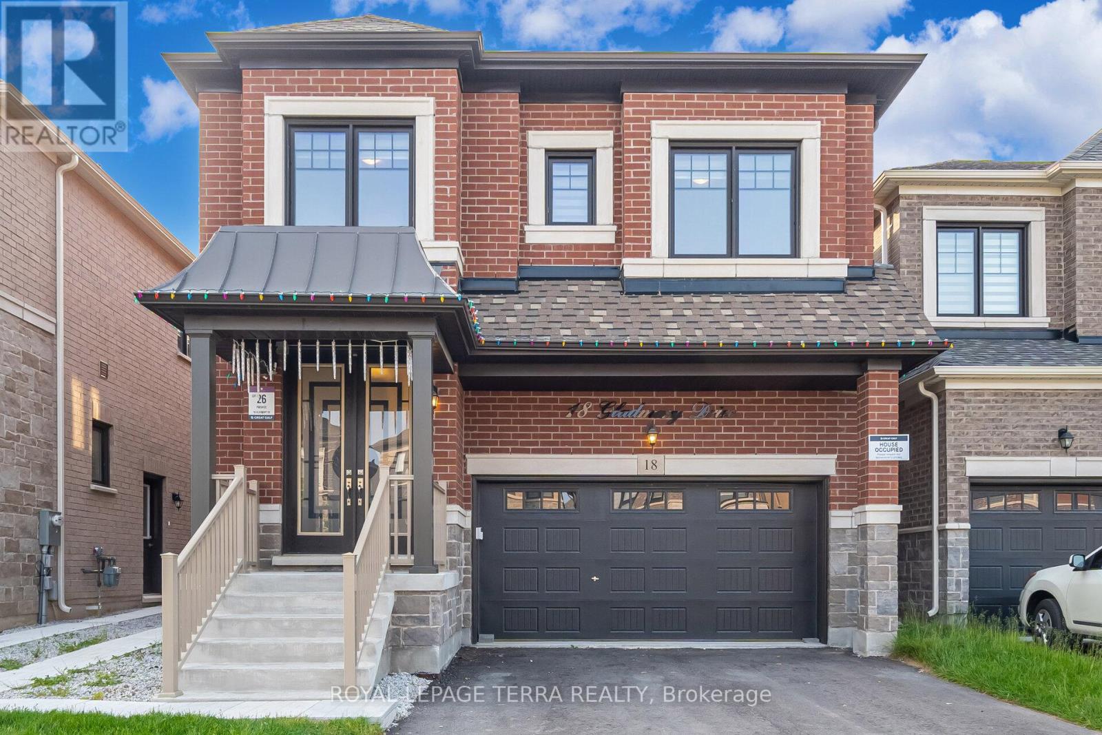18 Gladmary Dr, Brampton, ON L6Y 0E4