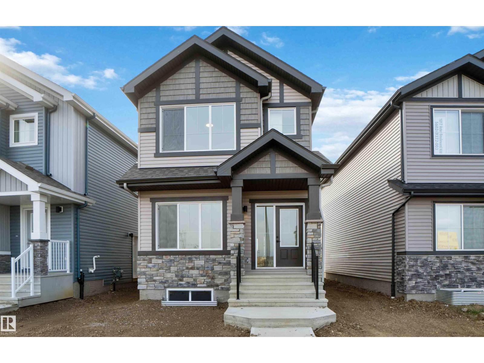 1015 Aster Bv NW, Edmonton, AB T6T 2W8