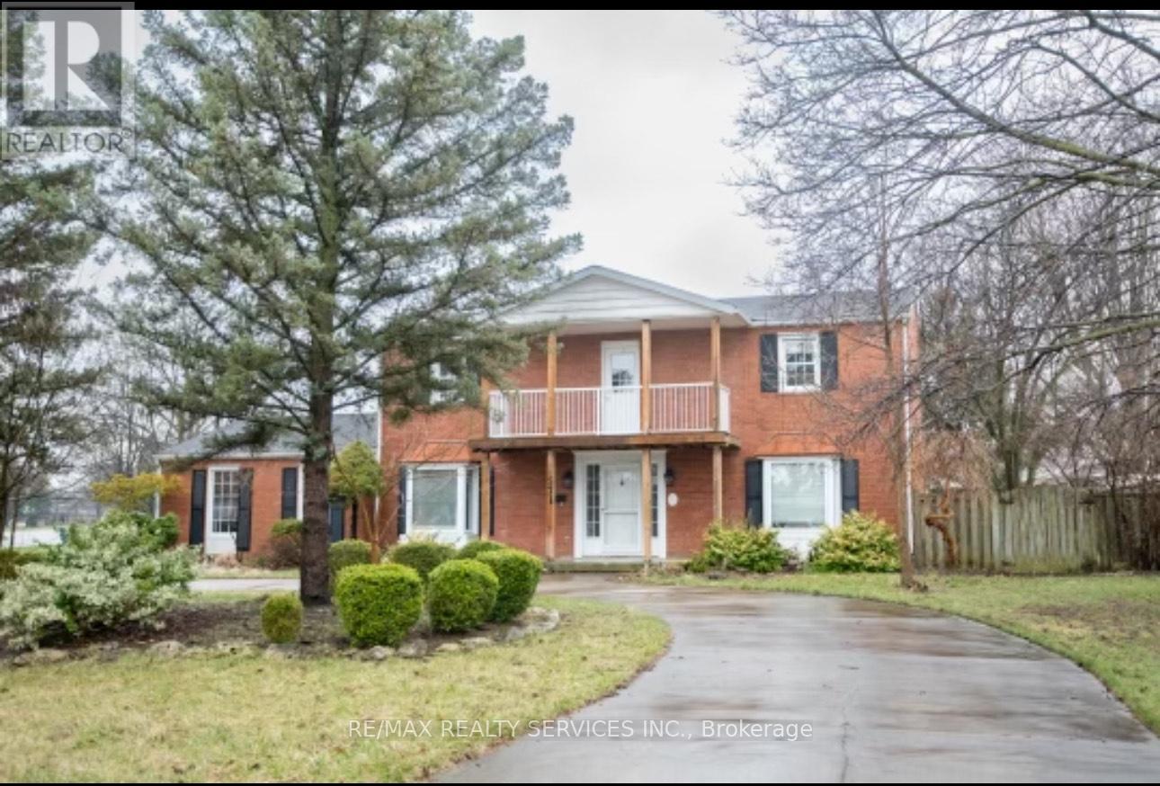 571 Sandra Cres, Chatham-Kent, ON N8A 2C8