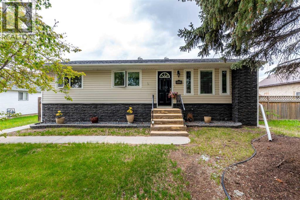 51 Street Unit 5032, Mannville, AB T0B 2W0