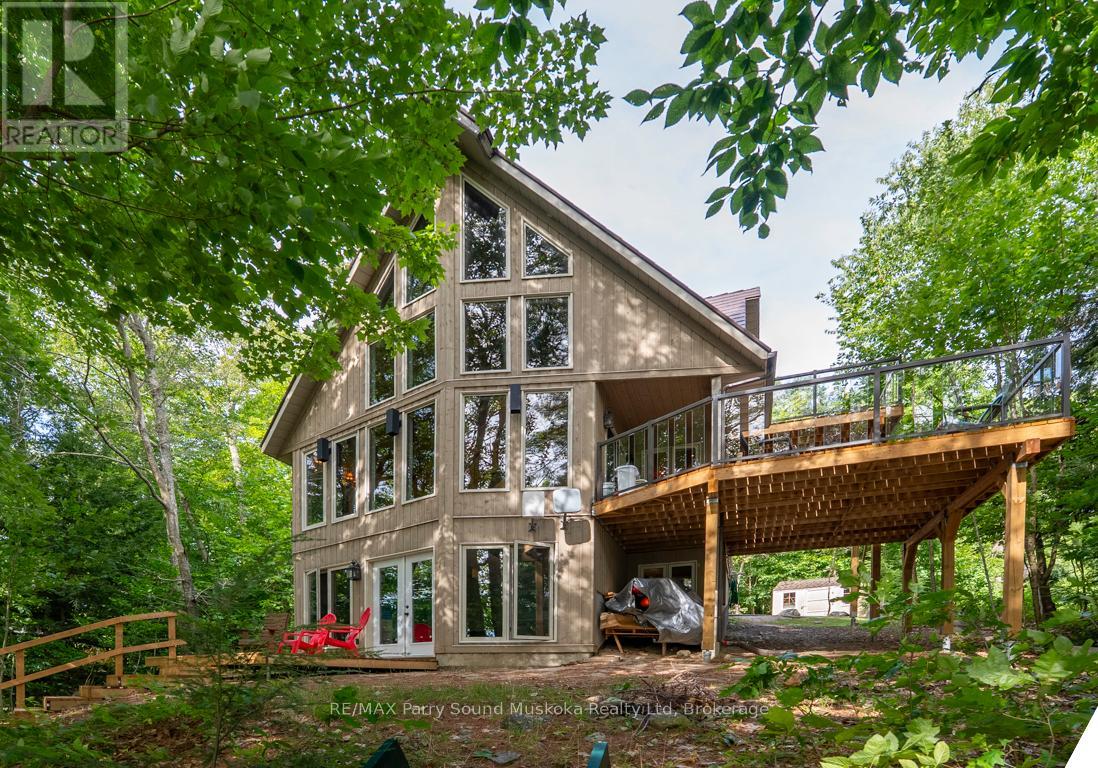 32 Sterner Dr #a, Seguin, ON P2A 0B2