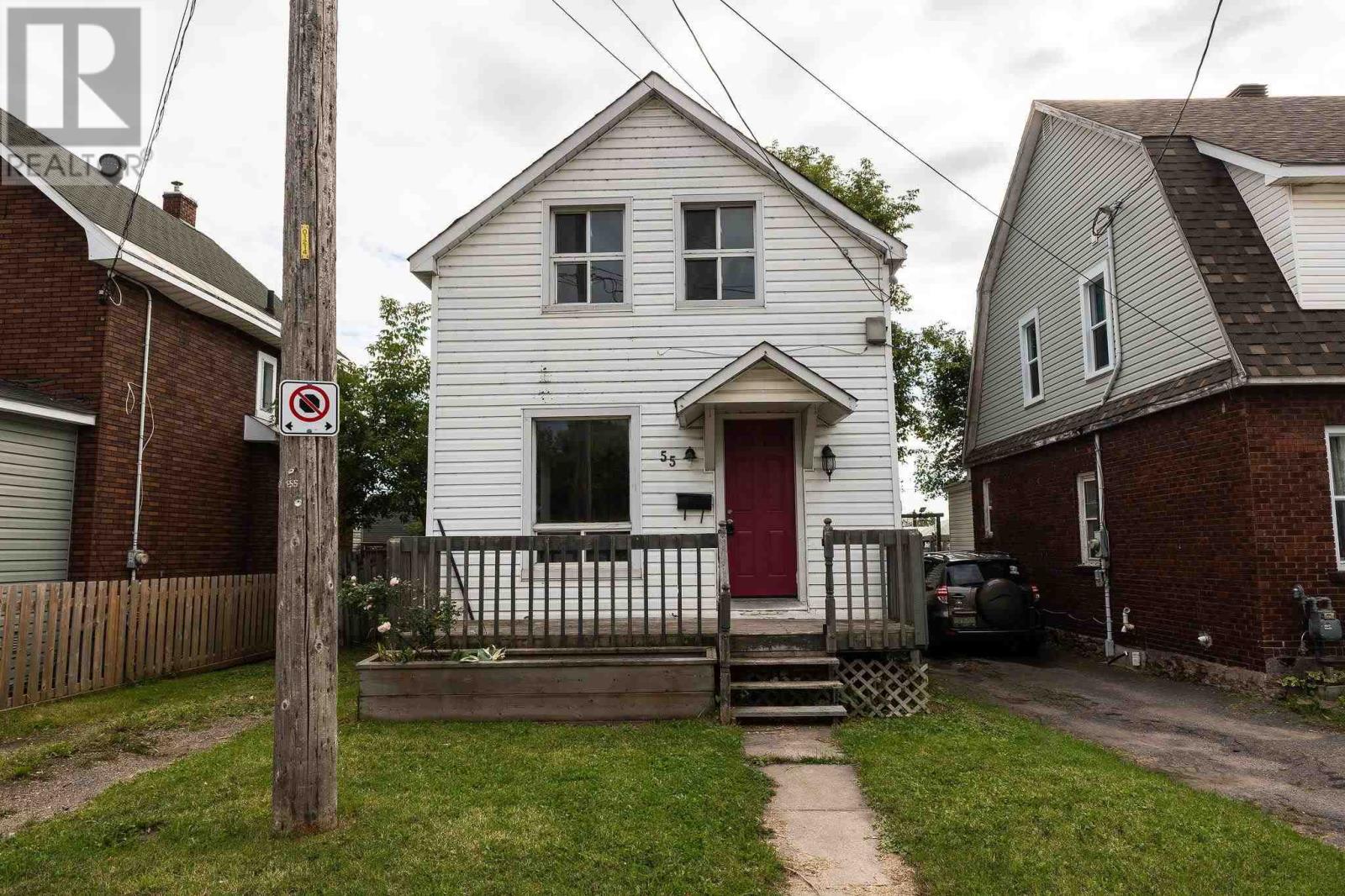 55 Grosvenor Ave, Sault Ste. Marie, ON P6B 2L8