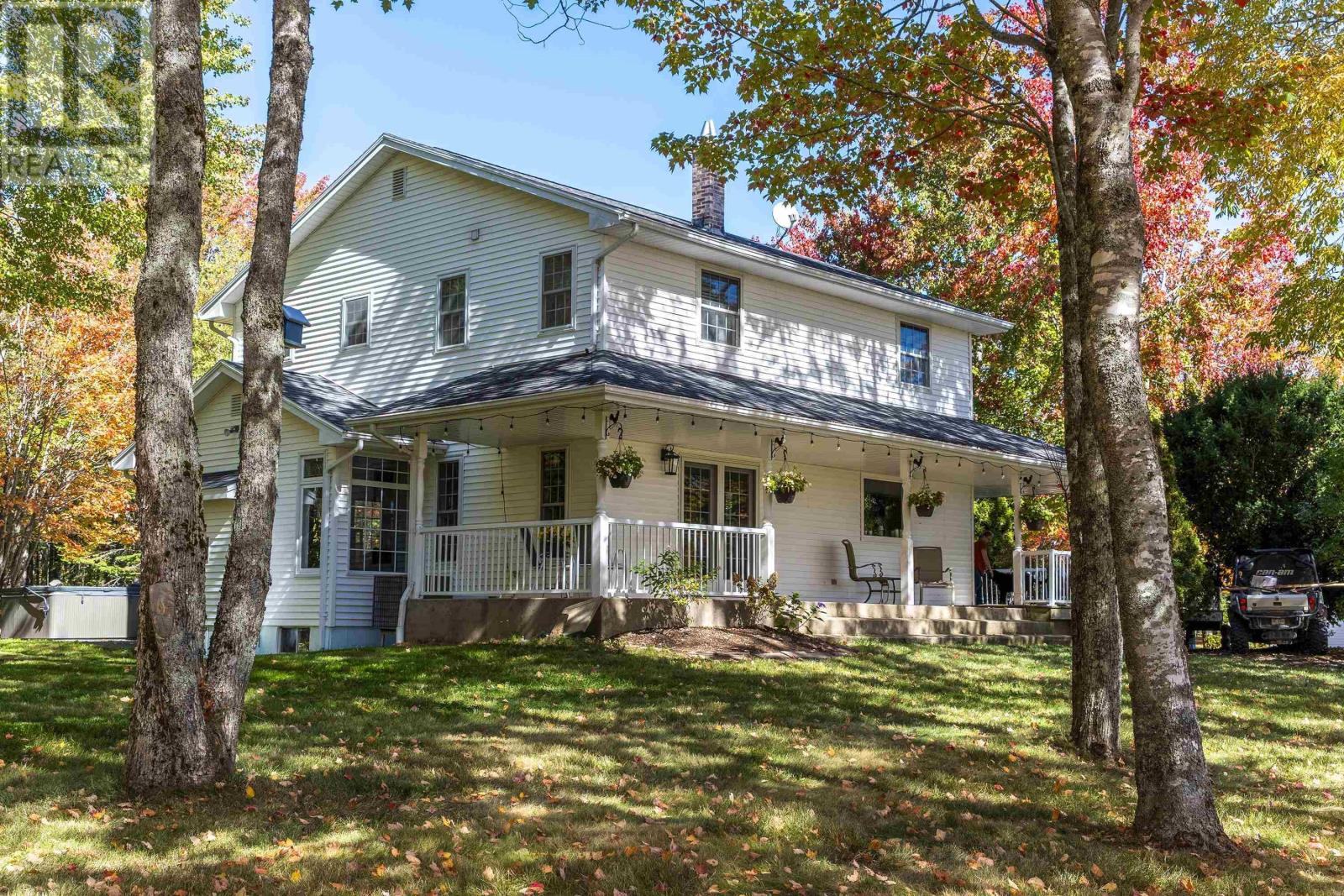 34 Horne Settlement Rd, Enfield, NS B2T 1A7
