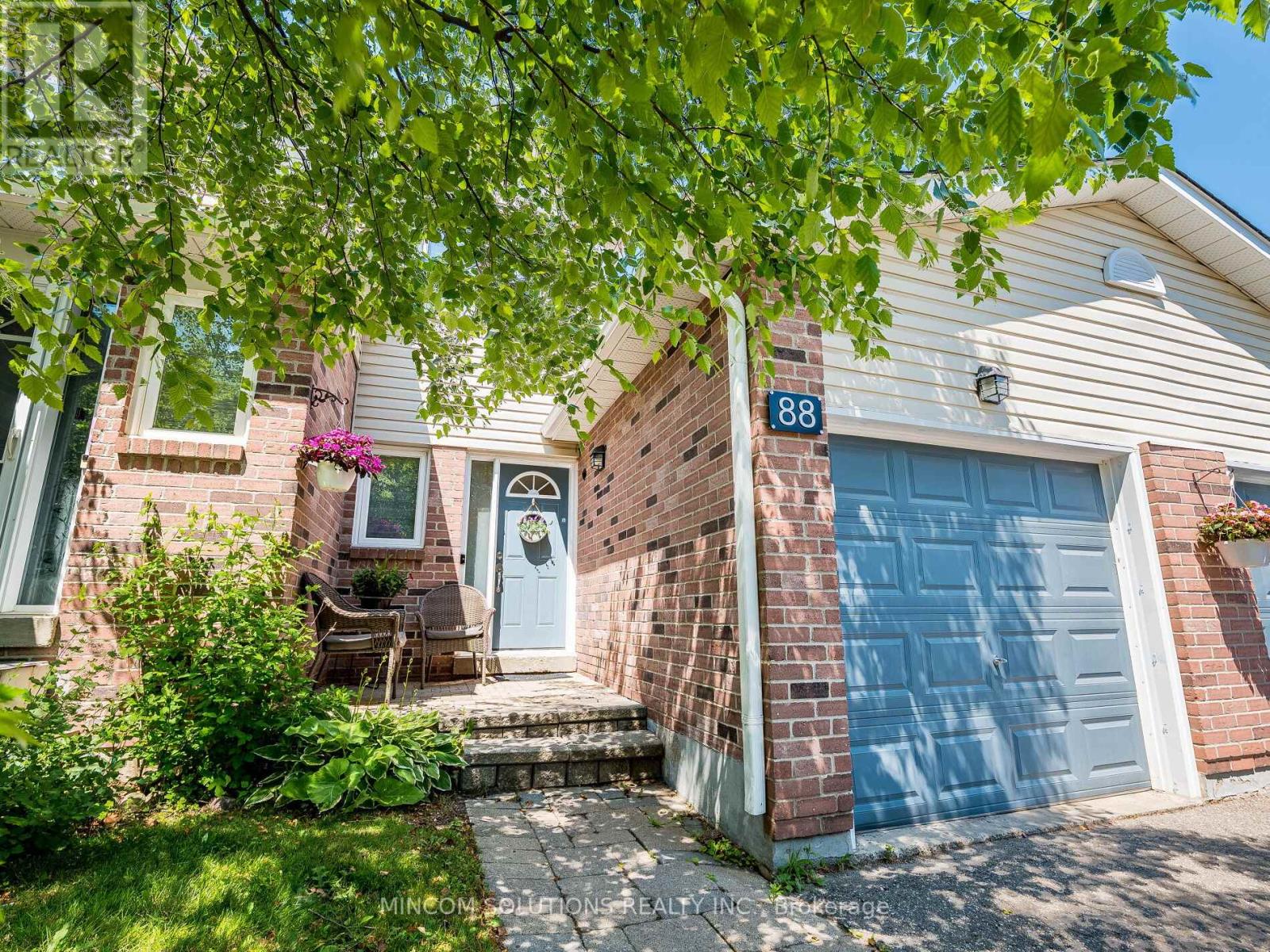 88 Corey Cir, Halton Hills, ON L7G 5L7