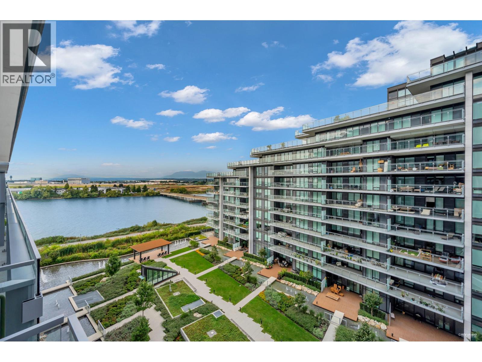 6811 Pearson Way Unit 707, Richmond, BC V7C 0E7