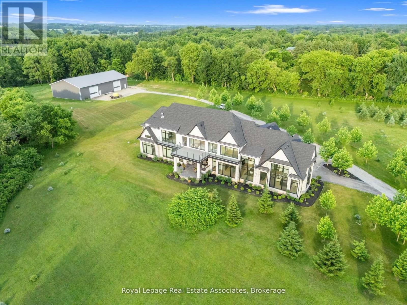 2 River Rd, Brant Brantford Twp, ON N3T 0N2