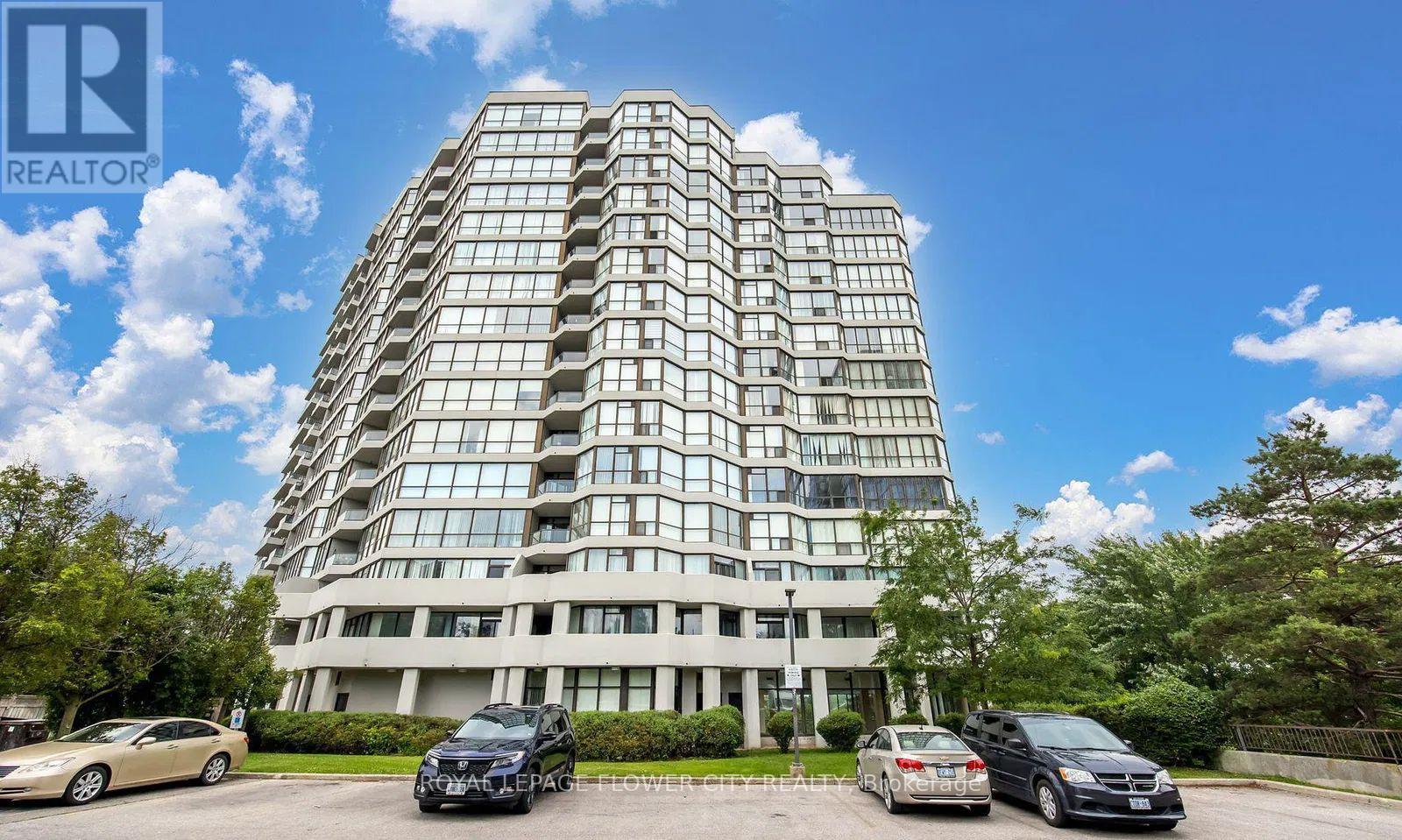 611 1 Rowntree Rd N, Toronto, ON M9V 5G7