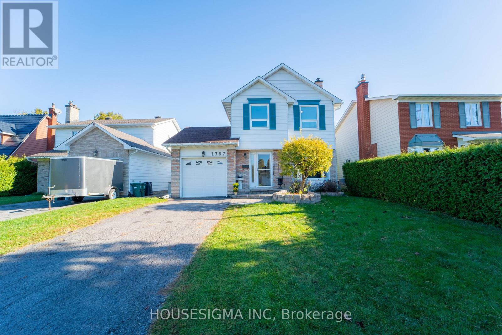 1767 Bonaventure Ter, Ottawa, ON K1C 1W6