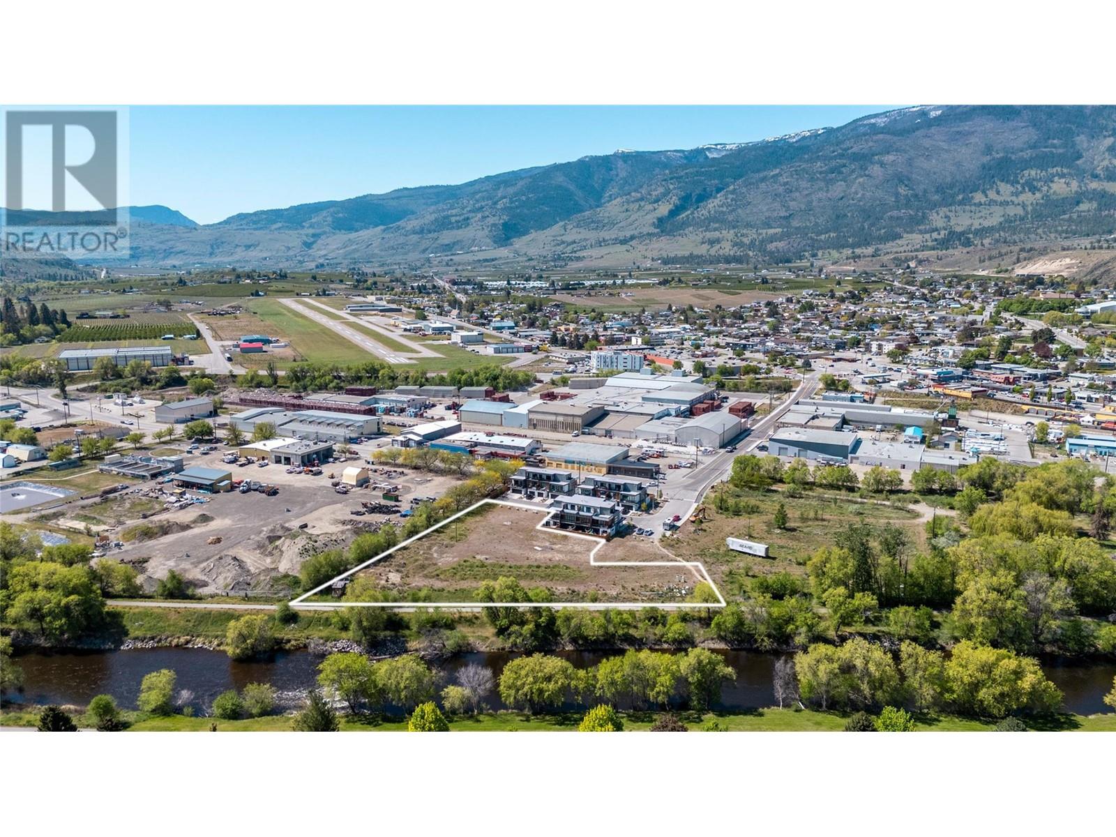 5995 Sawmill Rd, Oliver, BC V0H 1T9