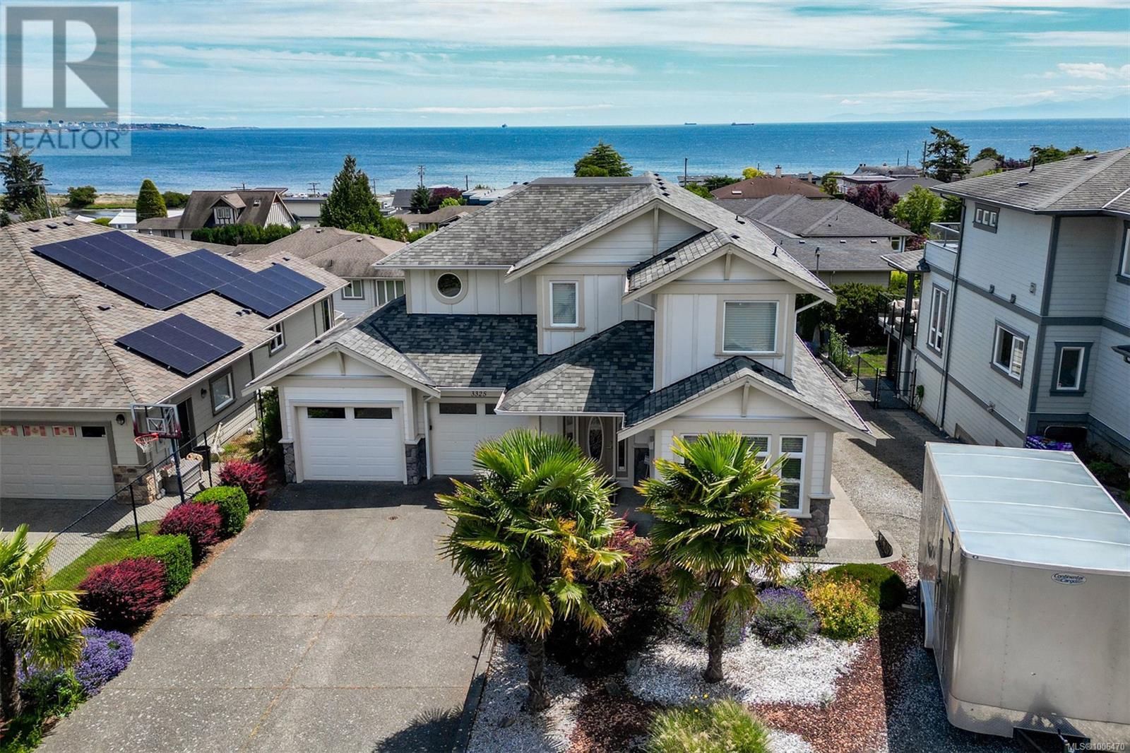 3325 Aloha Ave, Victoria, BC V9C 1X7