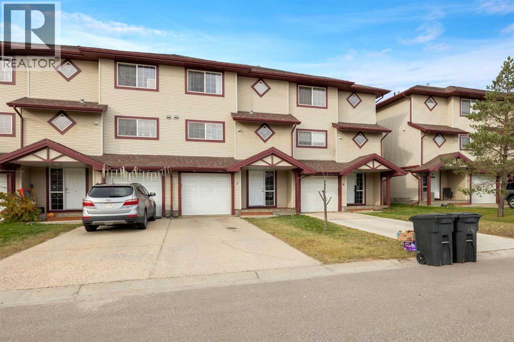 220 Swanson Crescent Unit 7, Fort Mcmurray, AB T9K 2W5