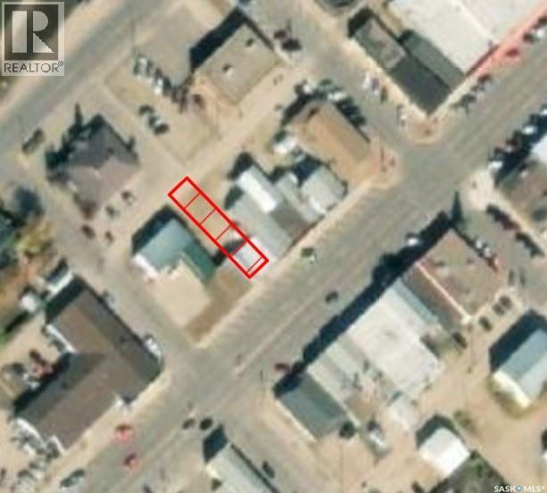 215 1 Avenue West, Nipawin, SK S0E 1E0