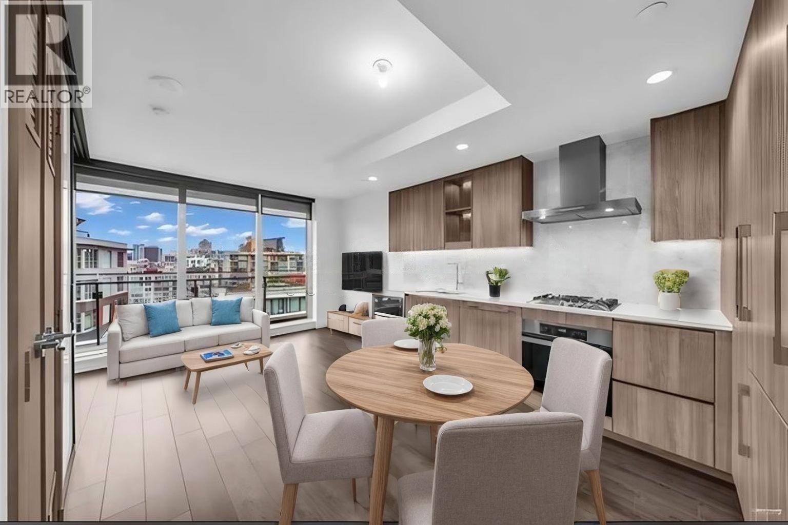 1768 Cook Street Unit 1302, Vancouver, BC V5Y 0N3