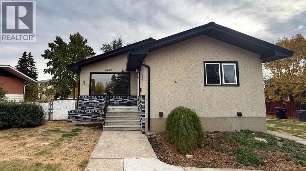 52 Street Unit 4609, Olds, AB T4H 1E8