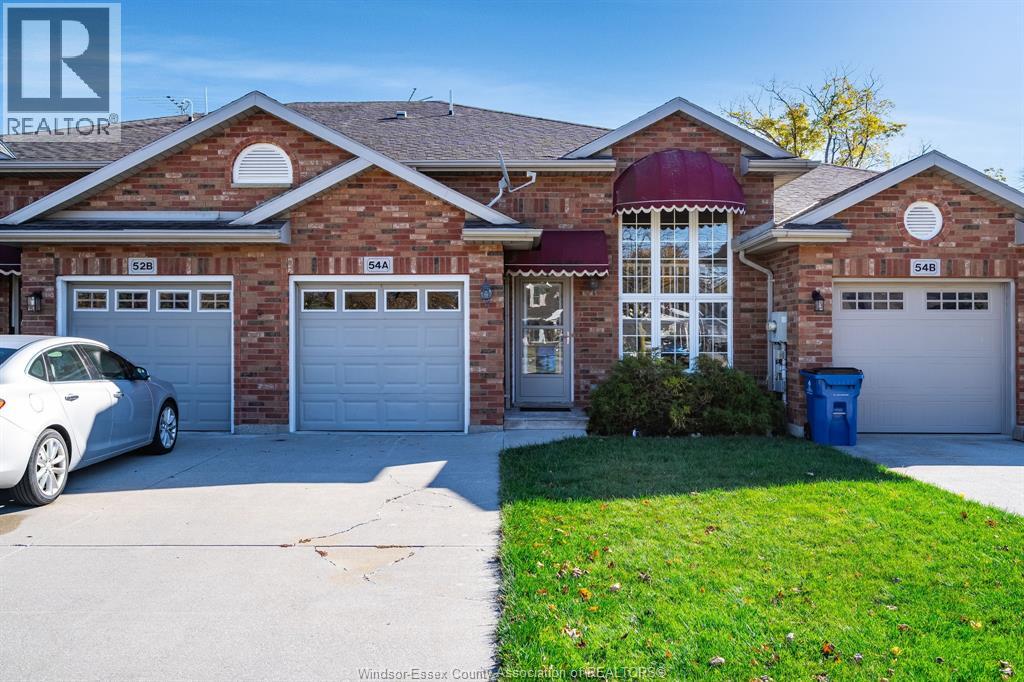 54 Queen St S #a, Chatham-Kent, ON N0P 2L0