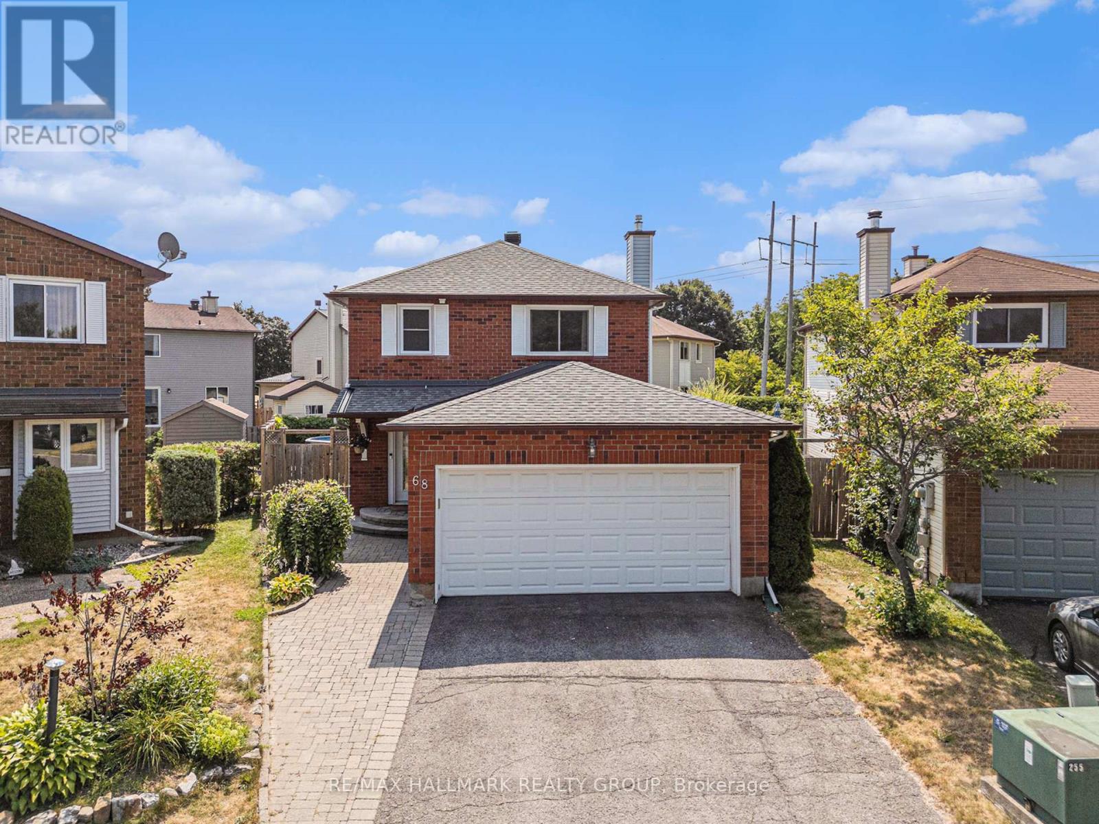 68 Hewitt Ct, Ottawa, ON K2L 3R3