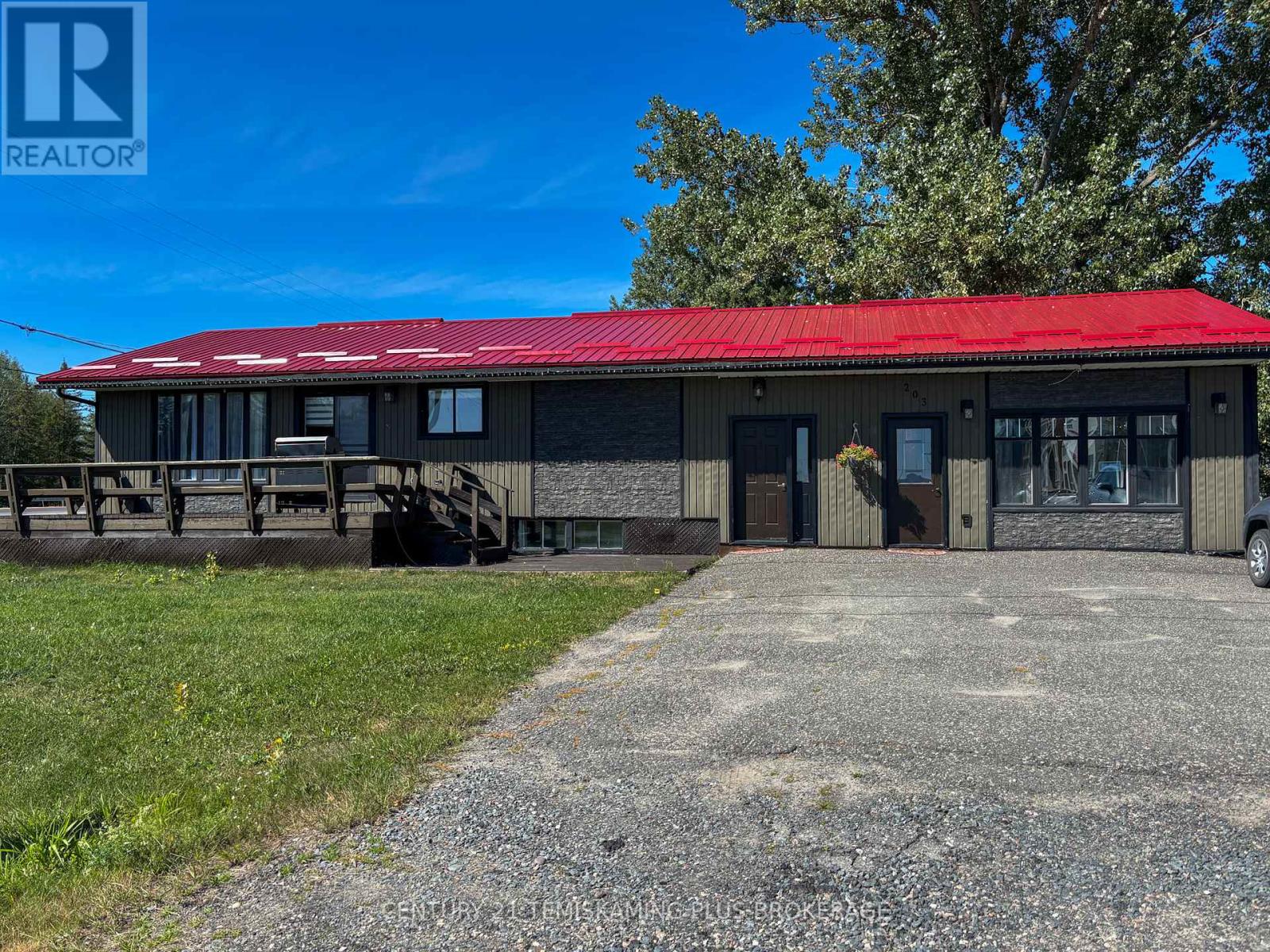 203 Roland Rd, Temiskaming Shores, ON P0J 1P0