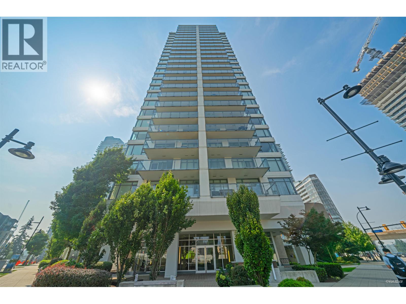 602 Como Lake Avenue Unit 2202, Coquitlam, BC V3J 0G2