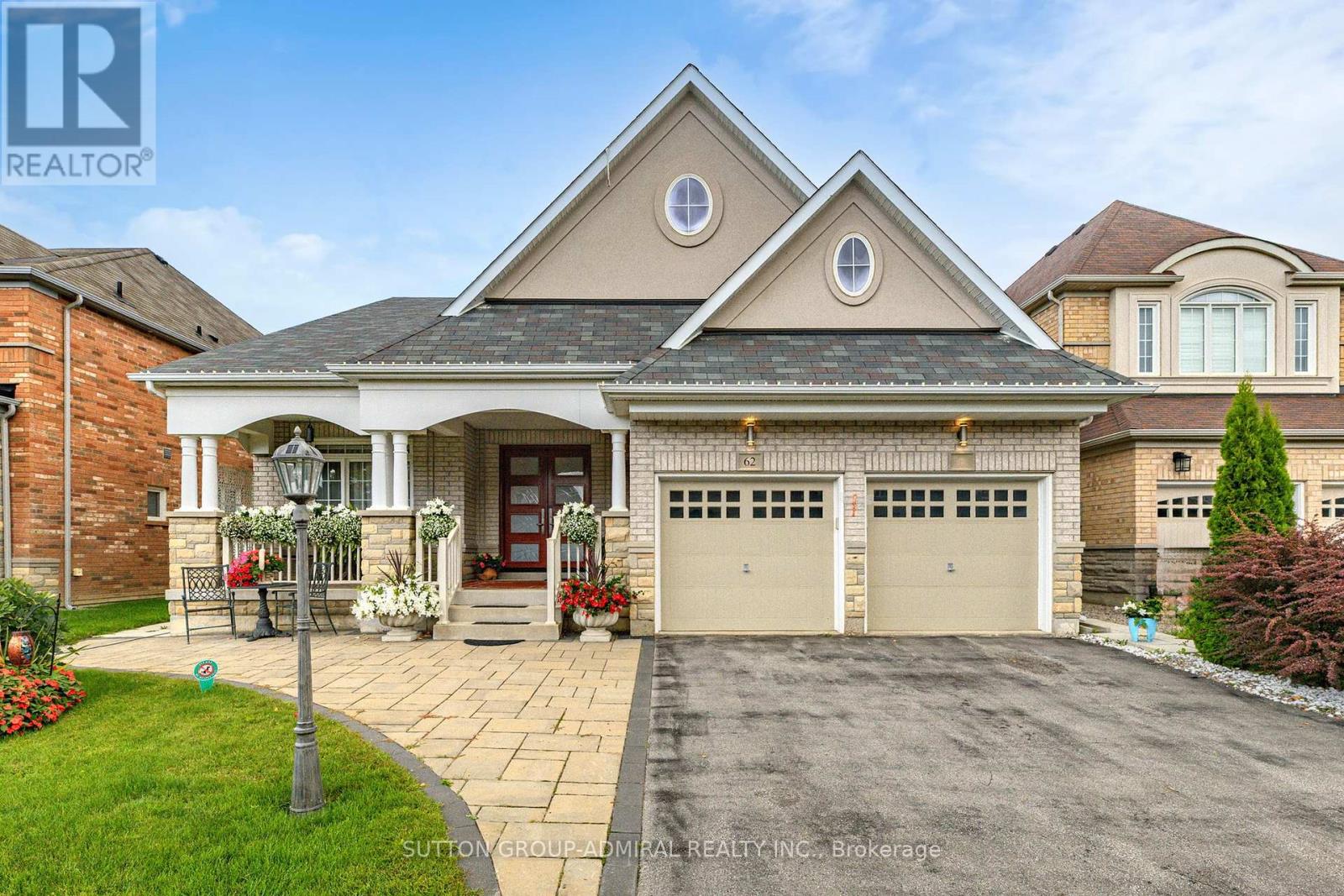 62 Waterton Way, Bradford West Gwillimbury, ON L3Z 3B9