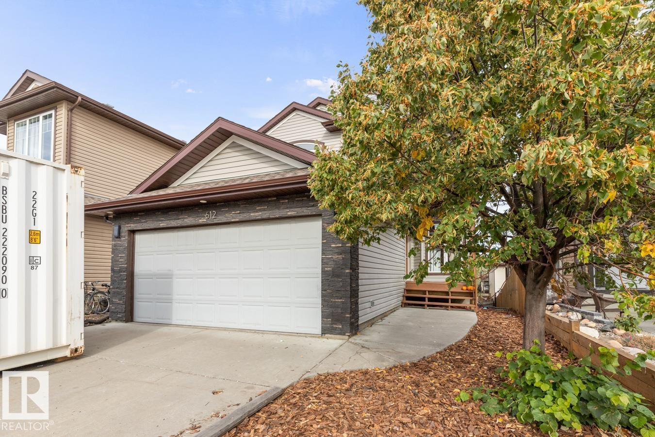 612 Suncrest Way, Sherwood Park, AB T8H 0G7