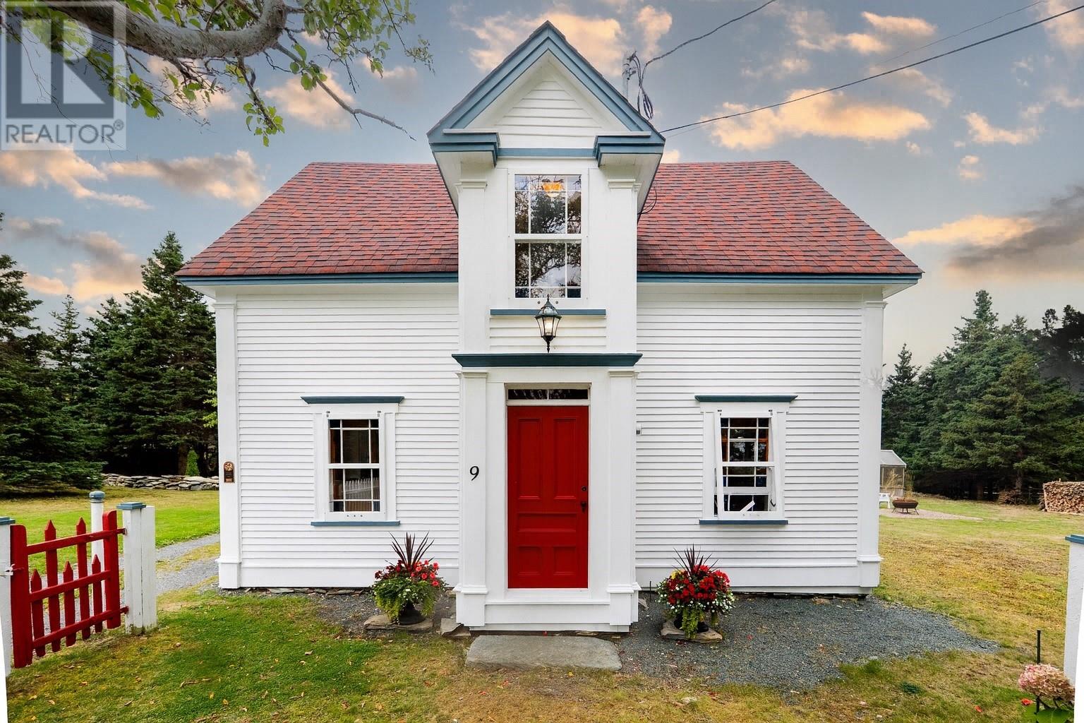 9 Burnt Head Loop, Cupids, NL A0A 2B0