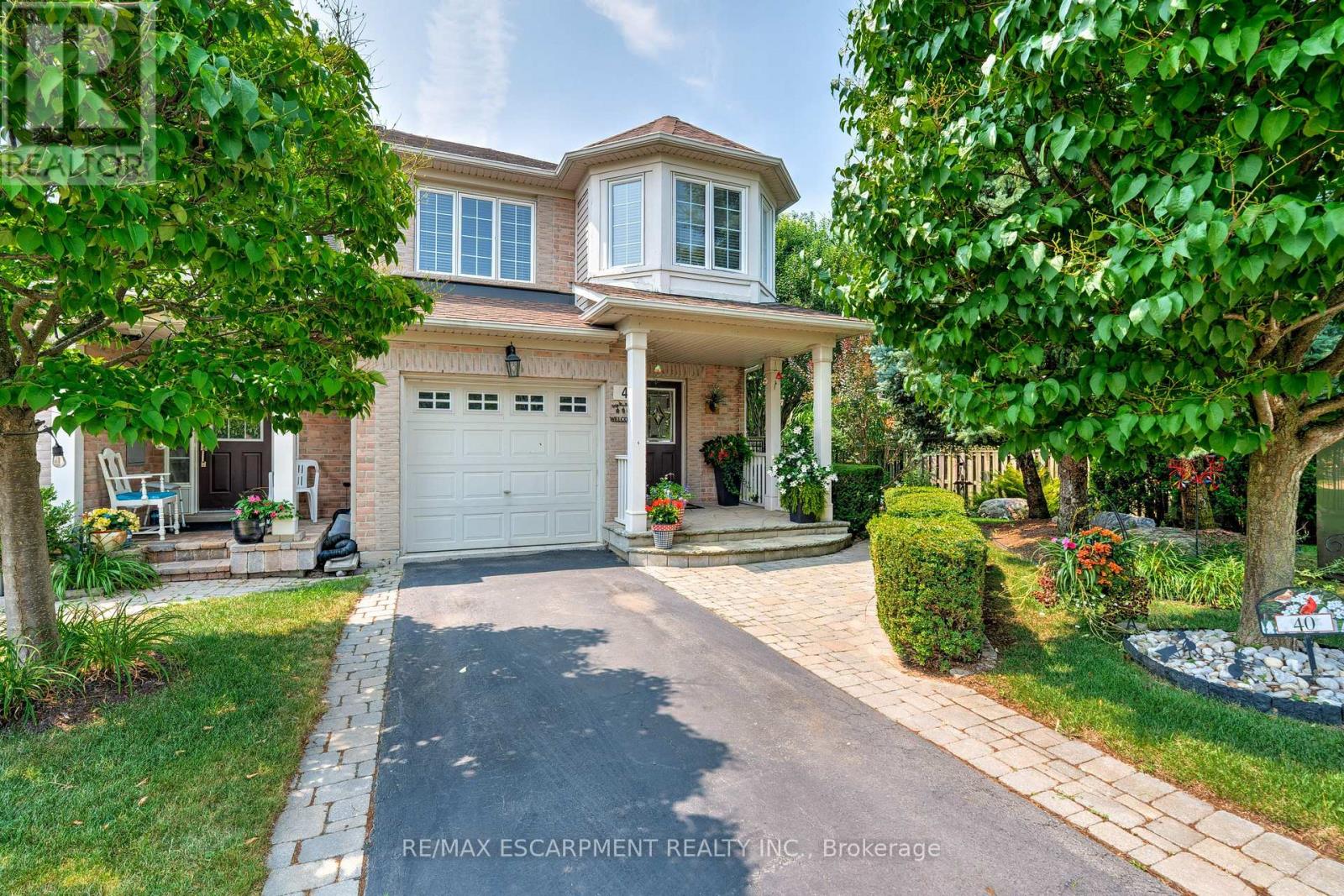 40 2511 Boros Rd, Burlington, ON L7M 5B2