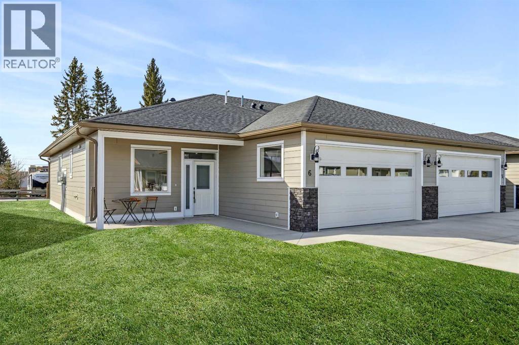 610 4 Avenue Sw Unit 6, Sundre, AB T0M 1X0