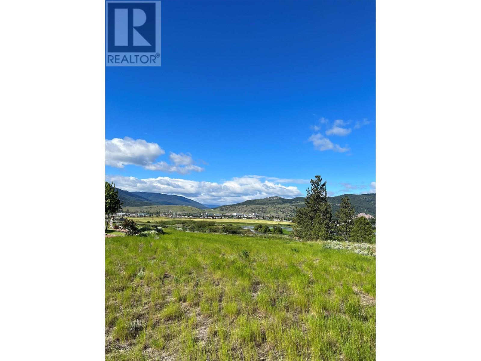 2488 Spring Bank Ave, Merritt, BC V1K 1S1