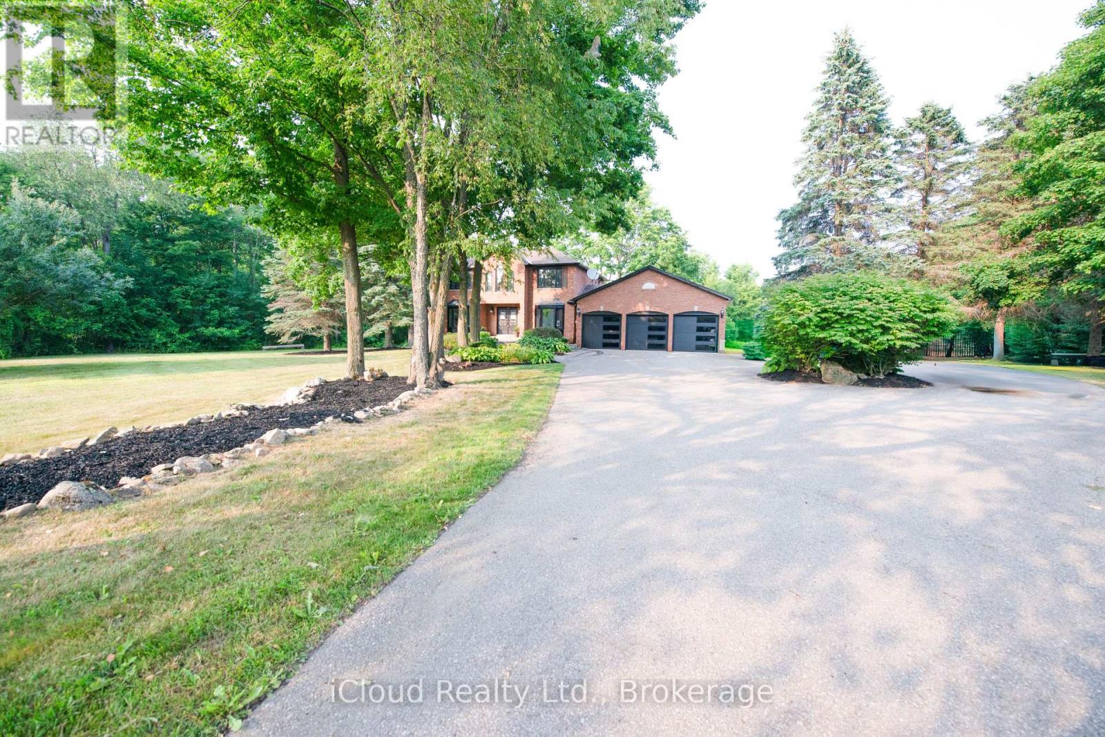 27 Briarwood Dr, Caledon, ON L7K 0N1