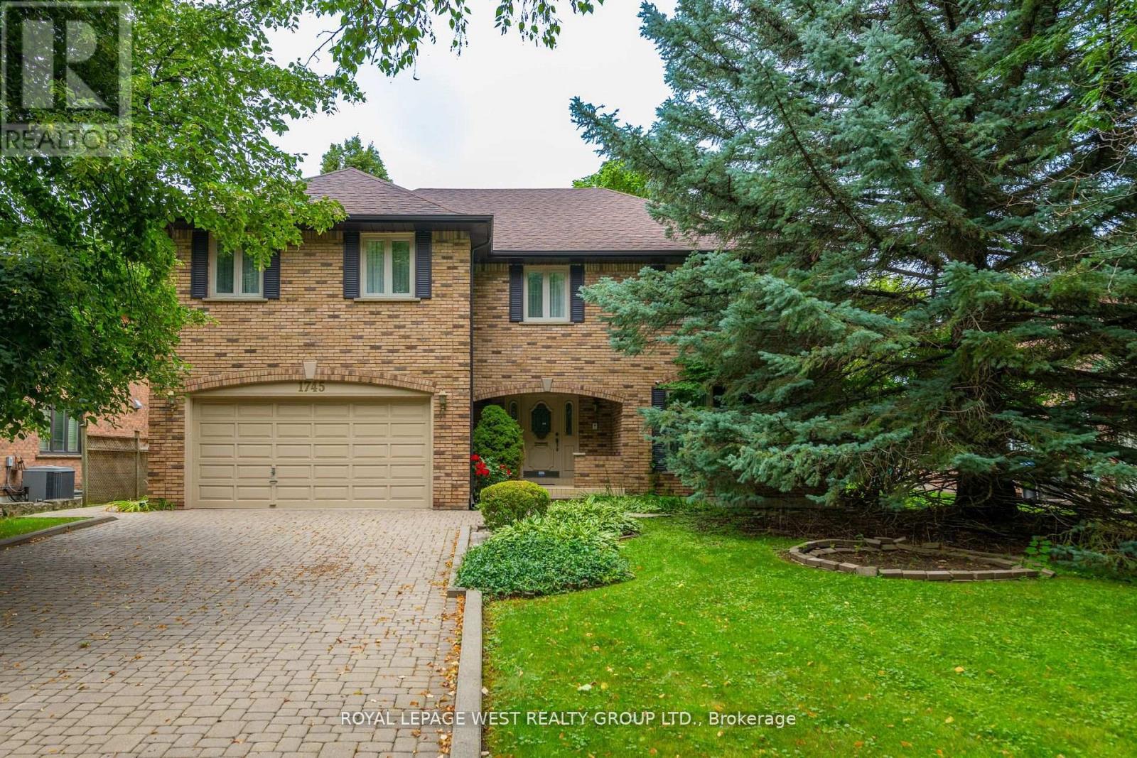 1745 Bridewell Ct, Mississauga, ON L5C 2S7