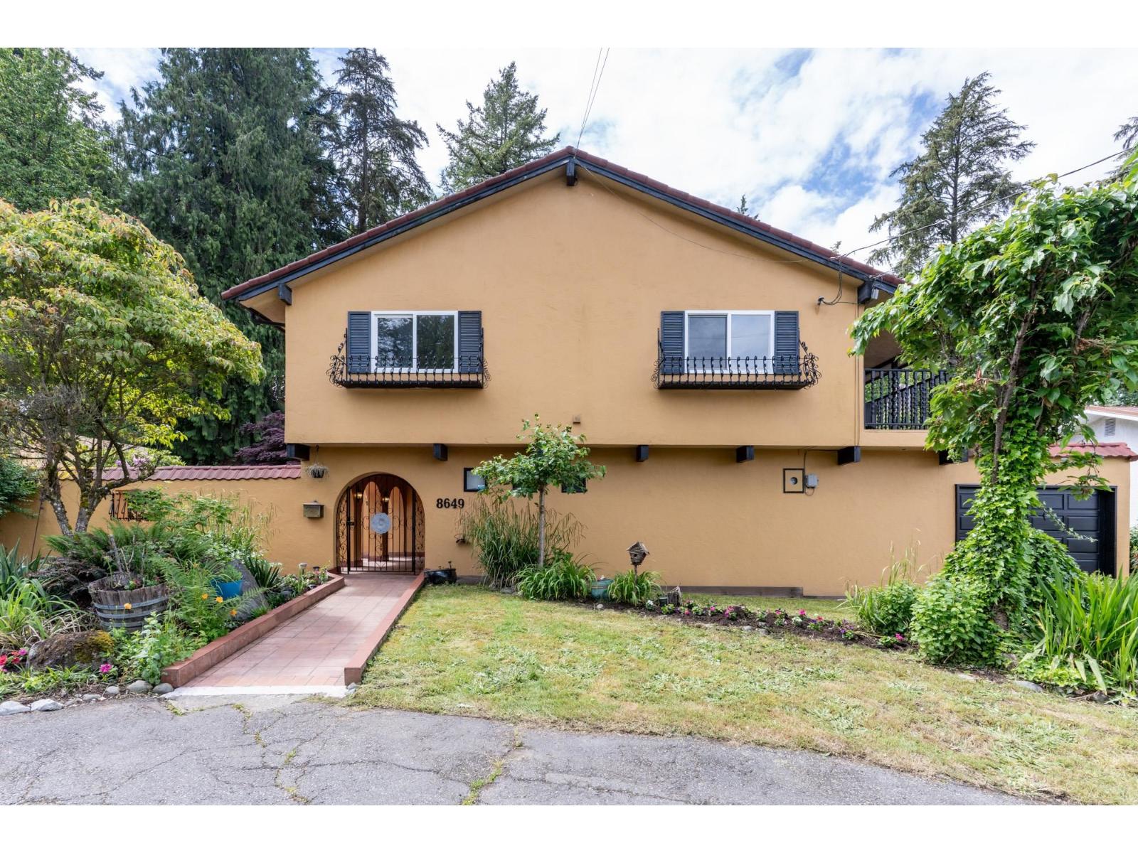 8649 Sunbury Pl, Delta, BC V4C 3Y9
