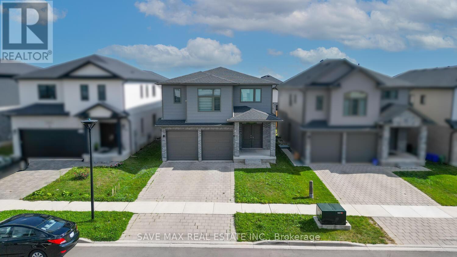 3624 Earlston Cross, London, ON N6L 0G6
