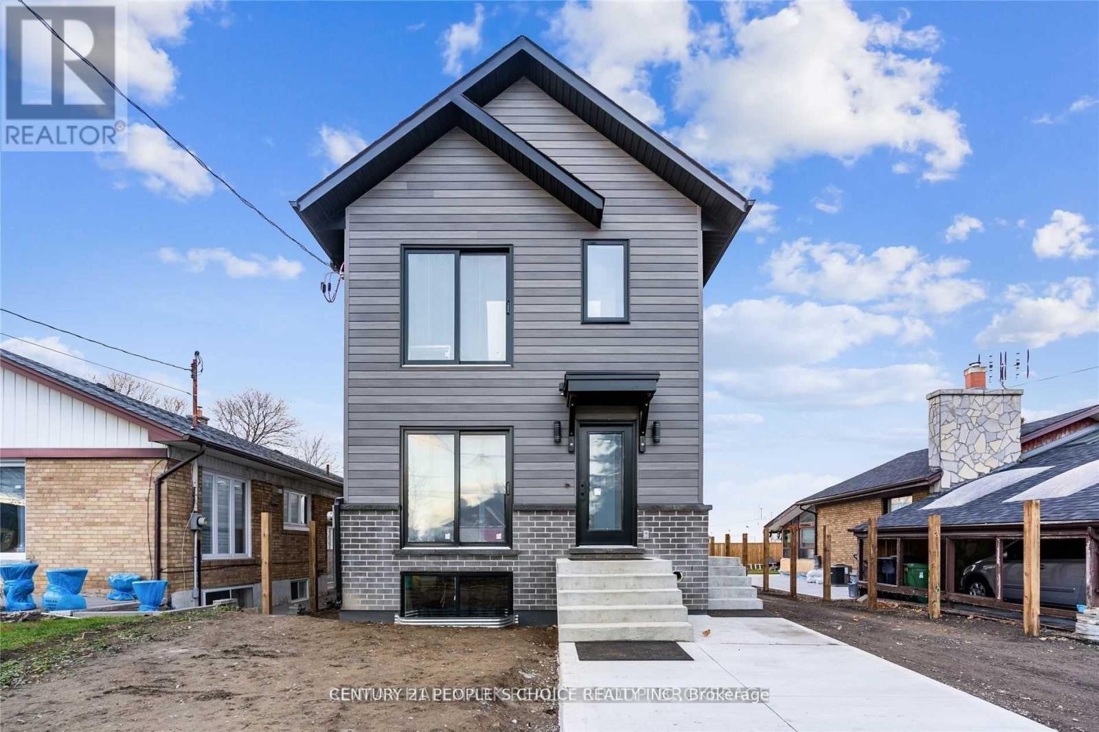 54 Westhampton Dr, Toronto, ON M9R 1X6