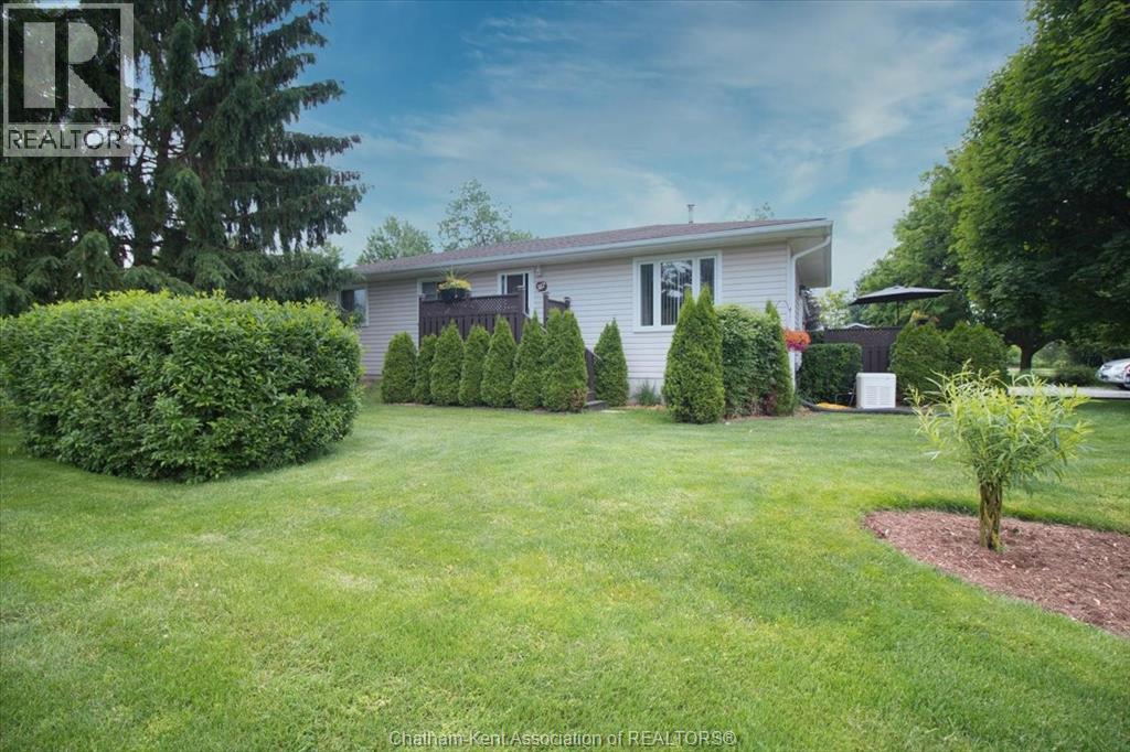 317 Oak St E, Chatham-Kent, ON N0P 1C0